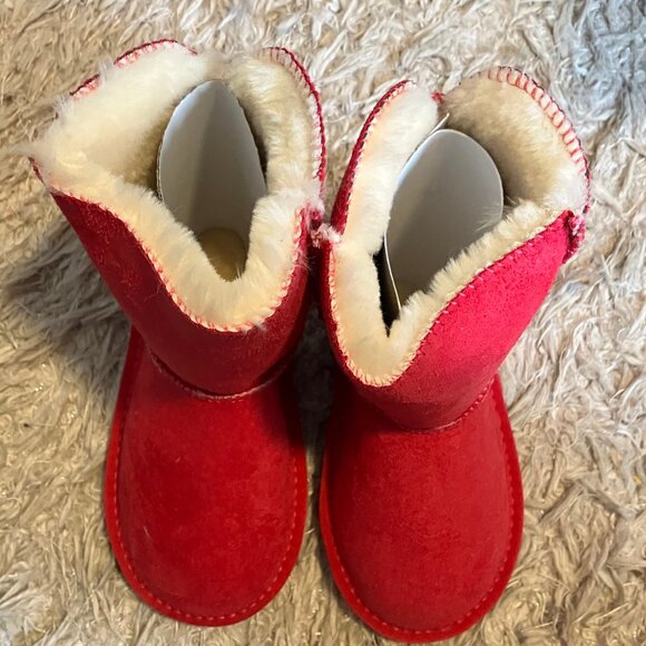 Liv Boots Girl's Hot Pink Fleece Boots Size: Large - Picture 3 of 7